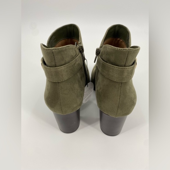 GIANI BERNINI Womens Green
Strap Cushioned Round Toe Heel Zip-Up Booties 7.5 - Picture 5 of 7
